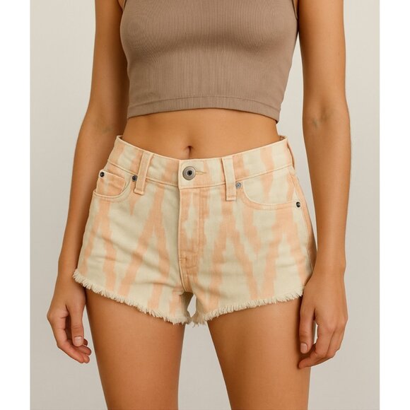 Ag Adriano Goldschmied Pants - Adriano Goldschmied Shorts 26 Daisy Jean Low Rise Frayed Hem Y2K Surfer Girl